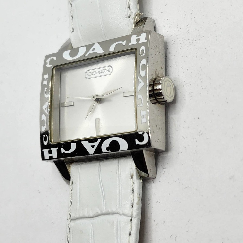 Coach white square rectangle leather watch silver logo motif women's ladies - Picture 5 of 7